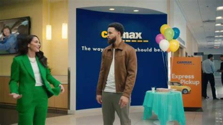 CarMax ads Retirement Cake Featuring Sue Bird