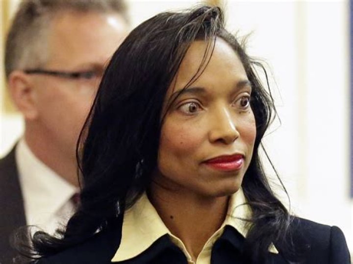 Judge Tracie Hunter Images celebzbiography